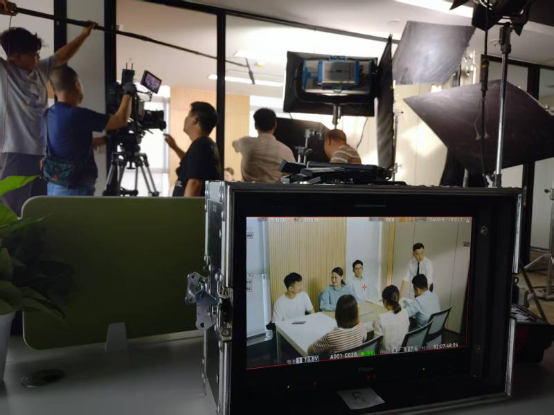 汝城县TVC拍摄公司：科技产品视觉化大师，诠释未来感与功能美学